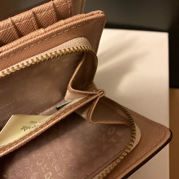 Kate Spade Rose Gold Pink Laurel Way bi fold wallet coin purse - Picture 4 of 7